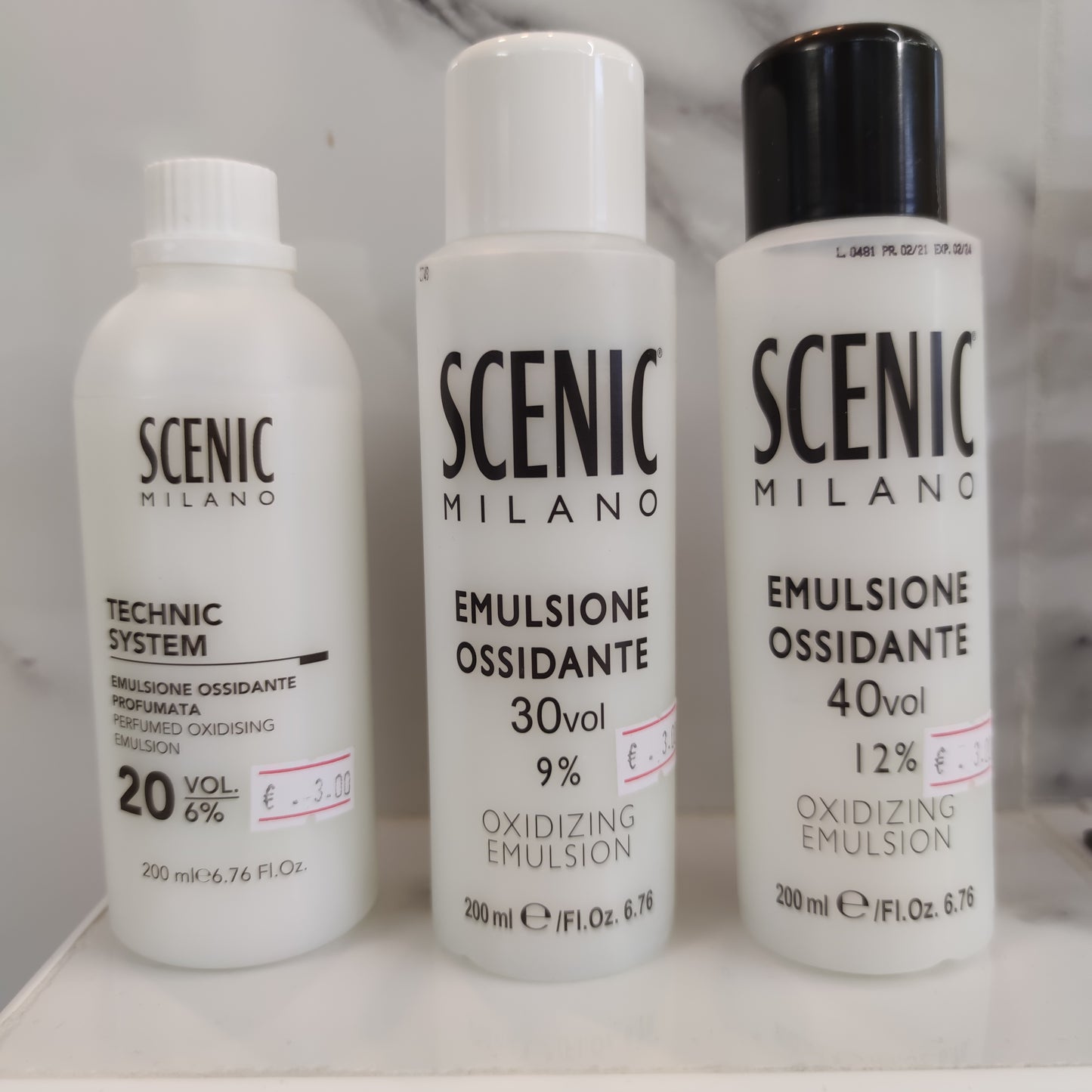 Scenic Milano Technic System-emulsione ossidante profumata 20 VOL. 6% . 200ml. - MR BEAUTY SALON